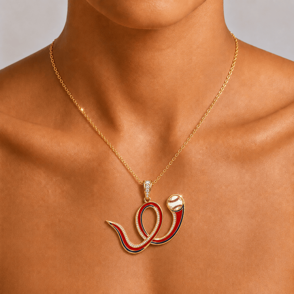 WNT Solid Gold Chain with Diamond Pendant BMD